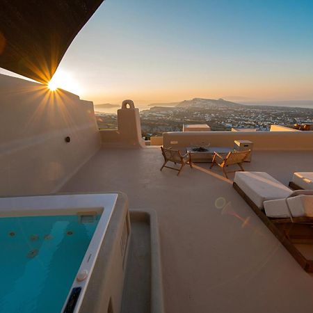 Luna Santorini Suites Pyrgos Kallistis Bagian luar foto